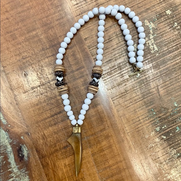 Carolinian Magnolia Jewelry - Antler Tine Necklace